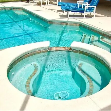 Ref 37 Beautiful 6 Bed Villa With Pool Gated Resort